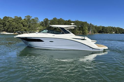 Sea Ray 320 Sundancer image