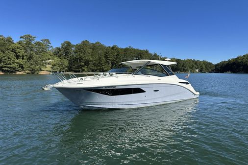 Sea Ray 320 Sundancer image