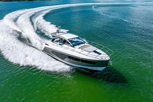 Azimut Atlantis 51 image