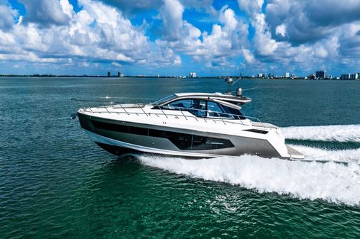 Azimut Atlantis 51 image