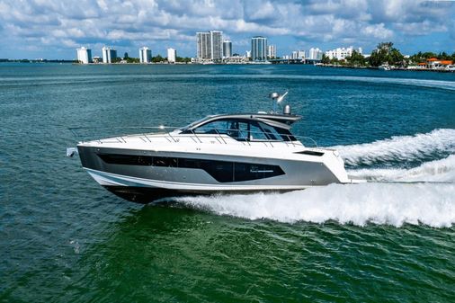 Azimut Atlantis 51 image