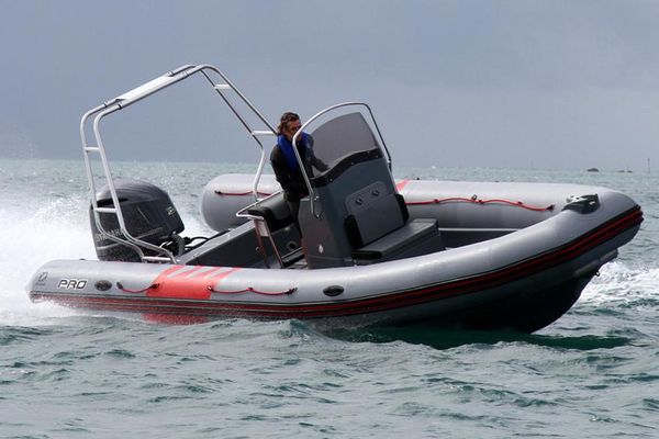 Zodiac Pro 750 - main image