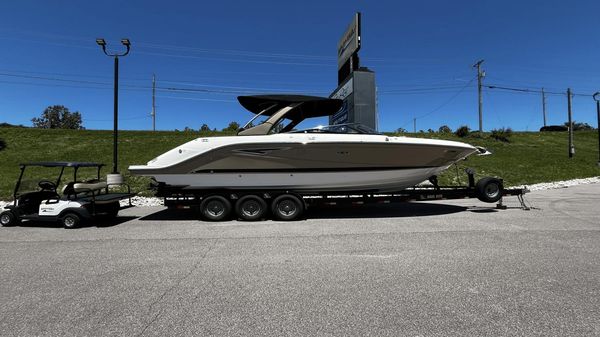 Sea Ray SLX 310 