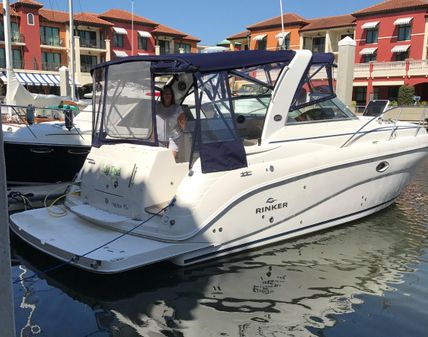 Rinker 320 Express Cruiser image