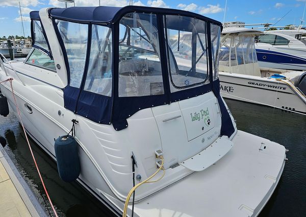 Rinker 320 Express Cruiser image