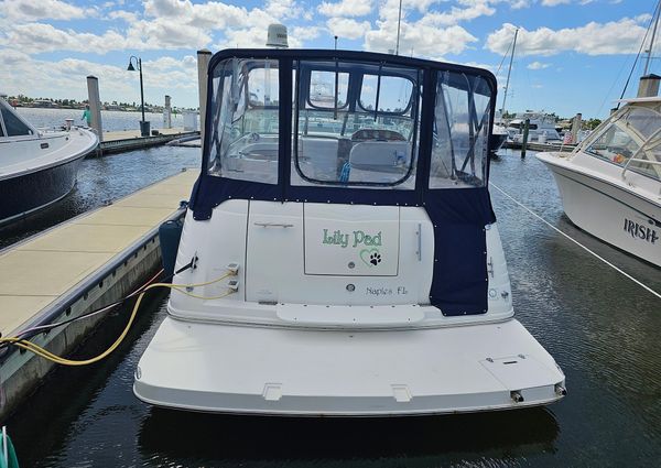 Rinker 320 Express Cruiser image