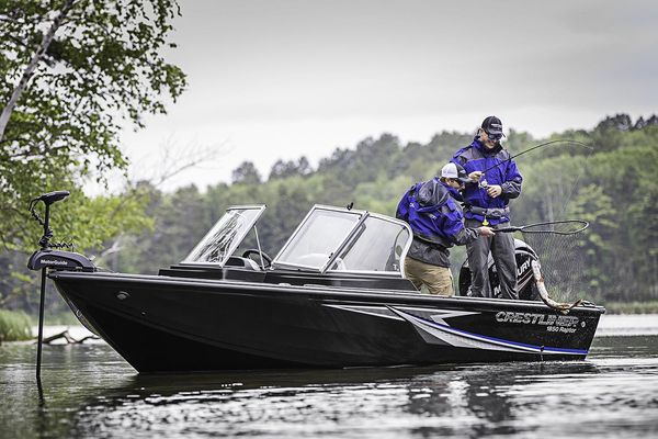 Crestliner 1850 Raptor WT - main image