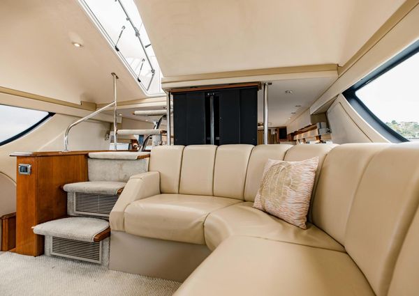 Carver 56 Voyager image