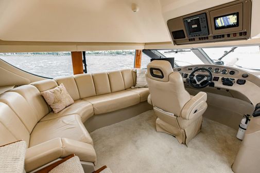 Carver 56 Voyager image