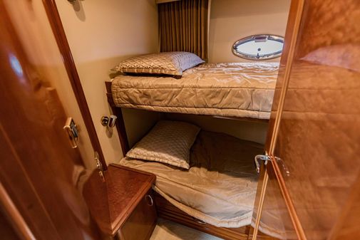 Carver 56 Voyager image