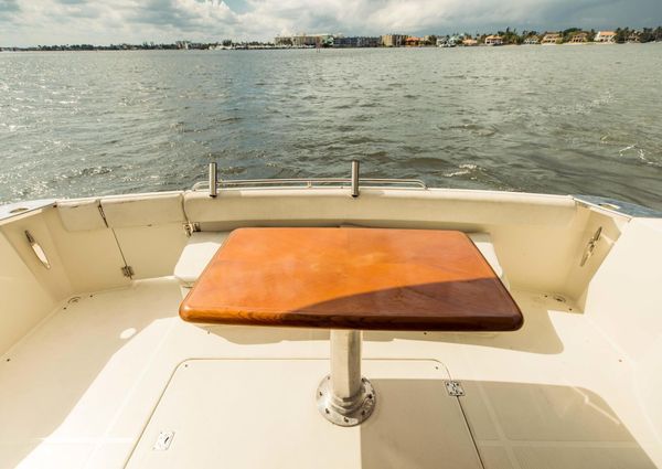 Carver 56 Voyager image