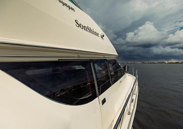 Carver 56 Voyager image