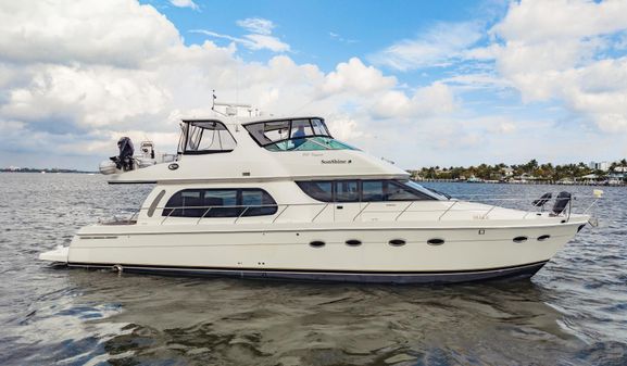 Carver 56 Voyager image