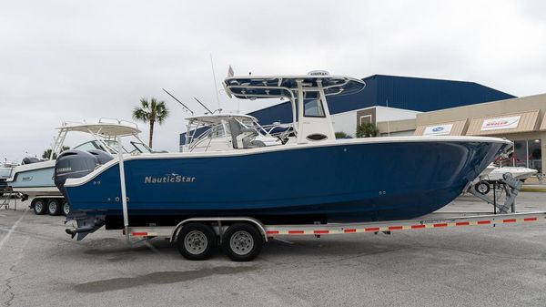NauticStar 28 XS