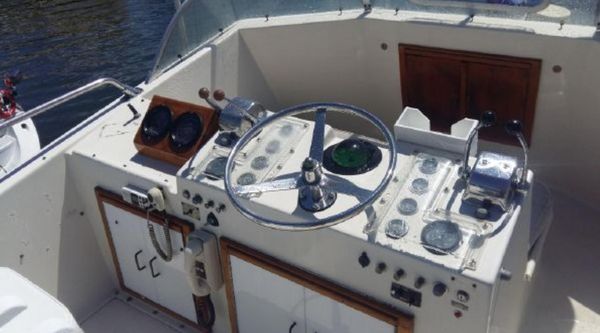 Hatteras Yacht Fish image