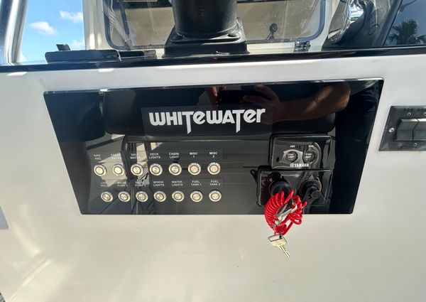 Whitewater 32 image