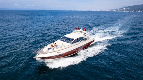 Azimut 62S image