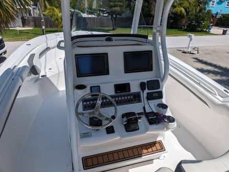 Tidewater 280-CENTER-CONSOLE image