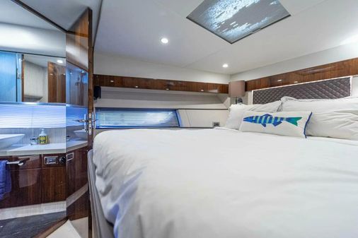 Fairline Squadron 53 image