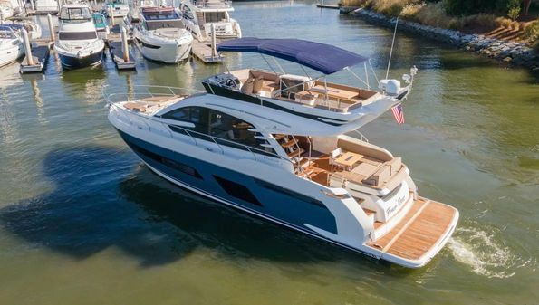 Fairline Squadron 53 image