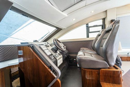 Fairline Squadron 53 image