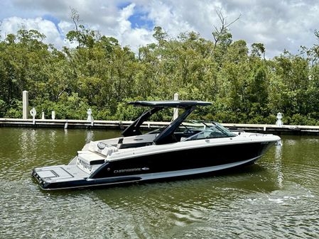 Chaparral 307 SSX Cruiser image