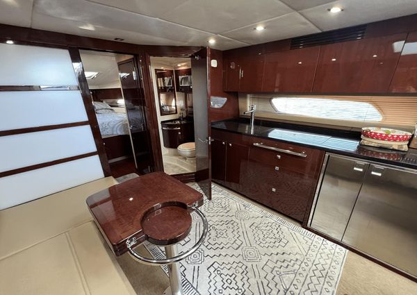 Sea Ray 450 Sundancer image