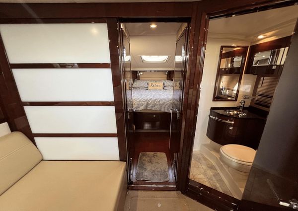 Sea Ray 450 Sundancer image