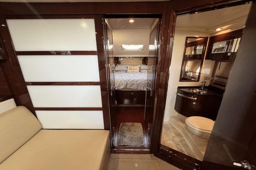 Sea Ray 450 Sundancer image