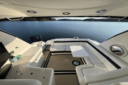 Sea Ray 450 Sundancer image