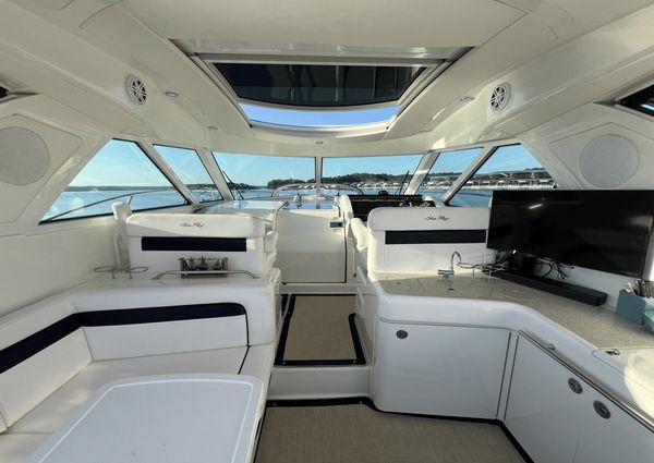 Sea Ray 450 Sundancer image