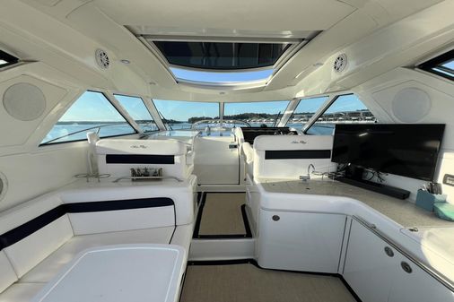 Sea Ray 450 Sundancer image