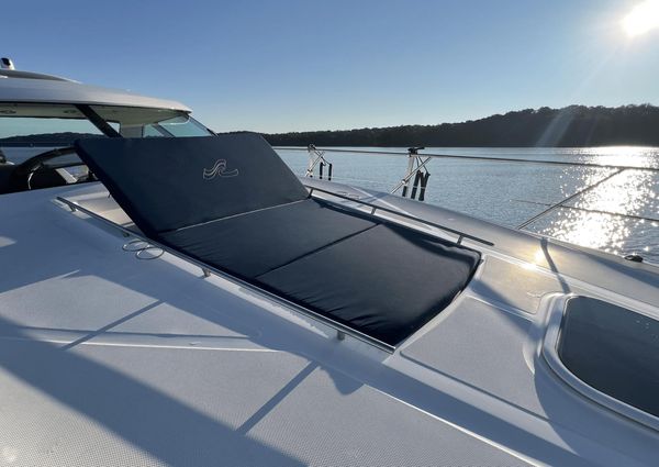 Sea Ray 450 Sundancer image