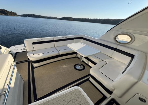 Sea Ray 450 Sundancer image