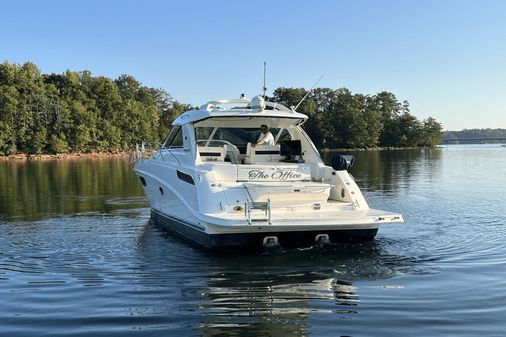 Sea Ray 450 Sundancer image