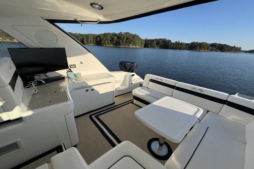 Sea Ray 450 Sundancer image