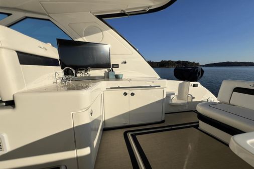 Sea Ray 450 Sundancer image