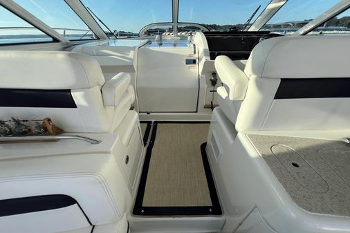 Sea Ray 450 Sundancer image