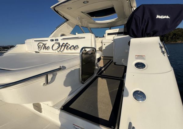 Sea Ray 450 Sundancer image