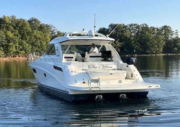 Sea Ray 450 Sundancer image