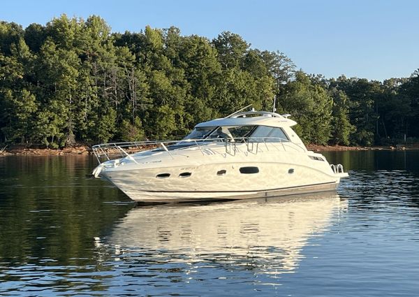 Sea Ray 450 Sundancer image