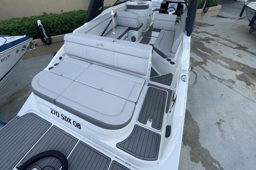 Sea Ray 270 SDX Outboard image