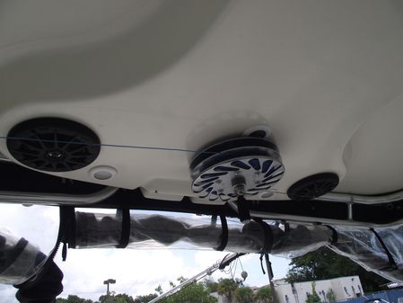 Pursuit 345 Drummond Sportfish image