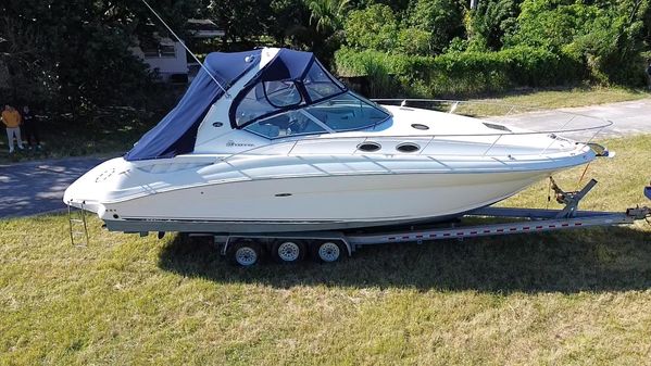 Sea Ray 320 Sundancer image