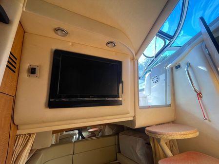 Sea Ray 320 Sundancer image