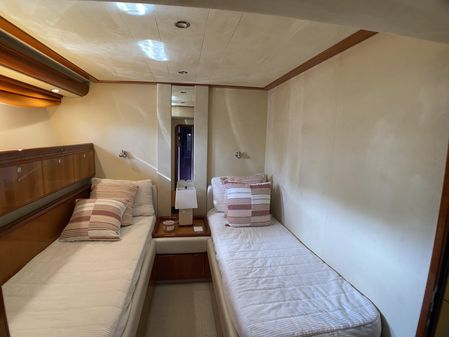 Ferretti Yachts 760 image