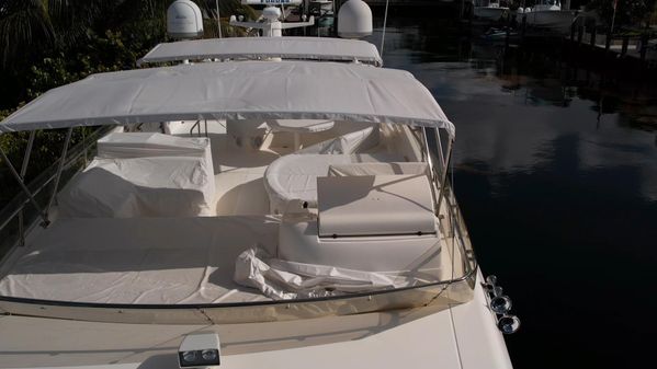 Ferretti Yachts 760 image