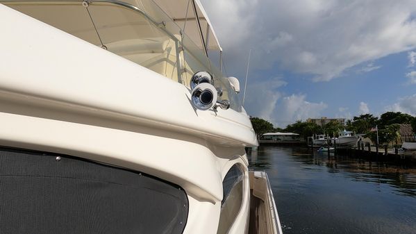 Ferretti Yachts 760 image
