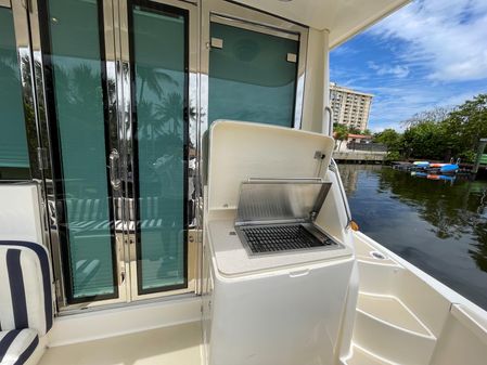 Sabre 42 Salon Express image
