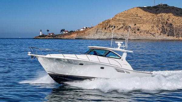 Tiara Yachts 4300 Open 